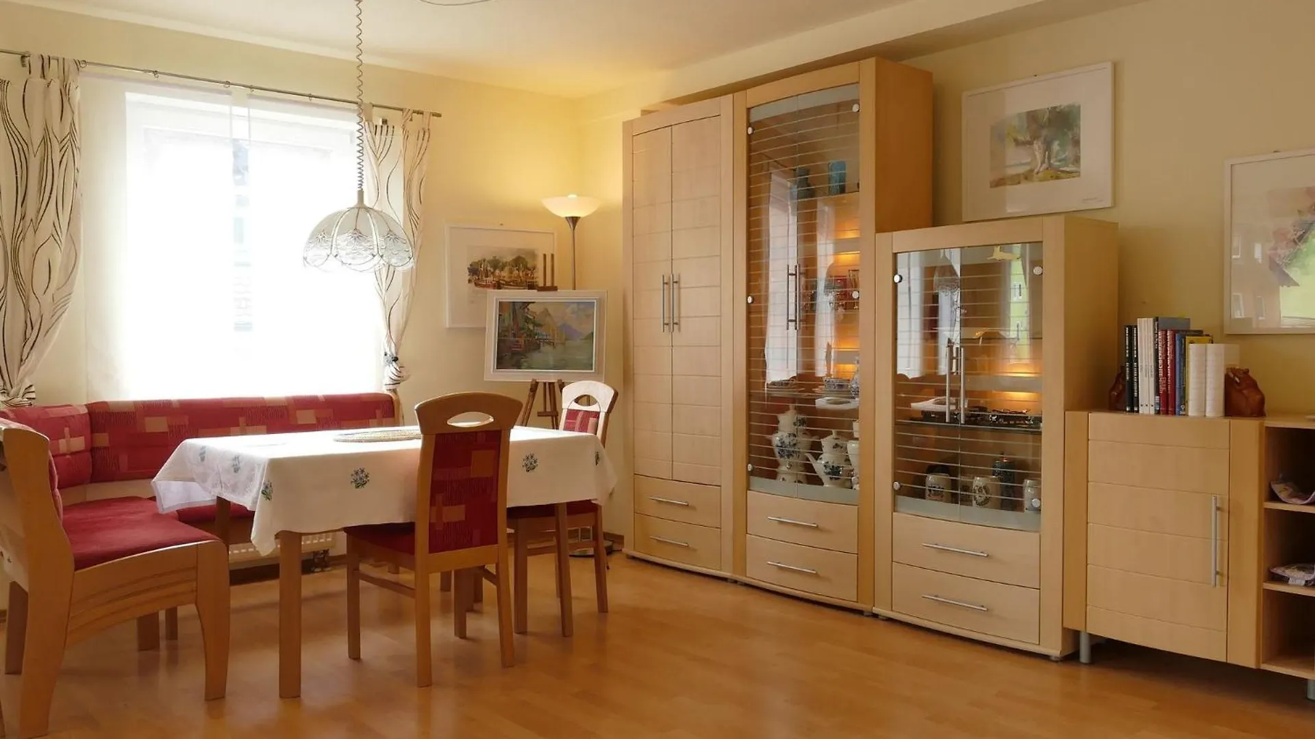 Ihre Fewo Mit Kunst Und Design Mitten In Heiligenstadt location